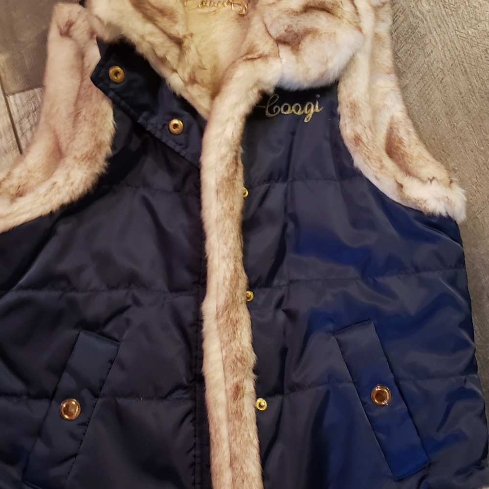 COOGI REVERSIBLE VEST NEW W/O TAGS